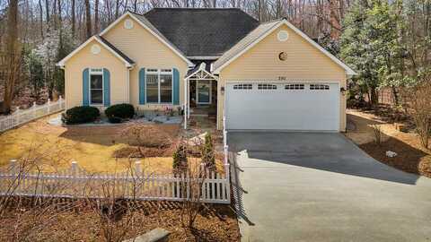 390 Lake Place Drive, Lavonia, GA 30553
