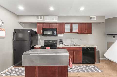 2315 W UNION HILLS Drive, Phoenix, AZ 85027