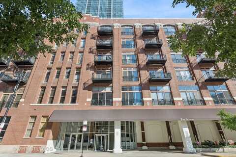 360 W. ILLINOIS Avenue, Chicago, IL 60654