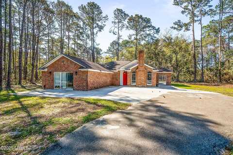1 Royal Pines Boulevard, Beaufort, SC 29907