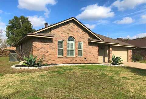 3709 Brighton Drive, Bryan, TX 77802