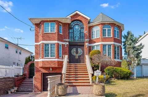 5125 Amboy Road, Staten Island, NY 10312