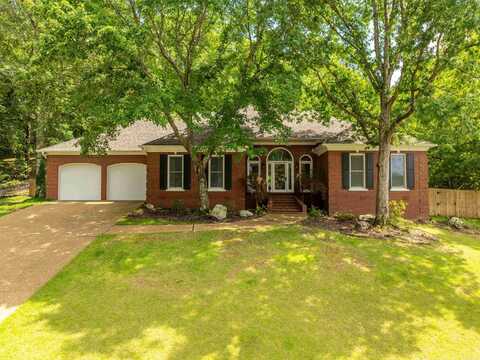 106 Ravenwood Place, Hot Springs, AR 71901