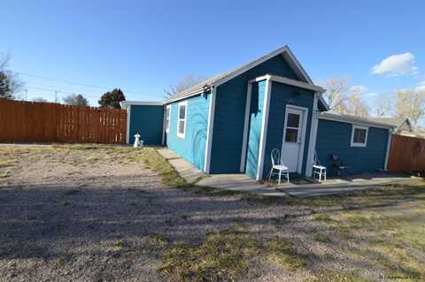 600 E 9TH ST, Cheyenne, WY 82007