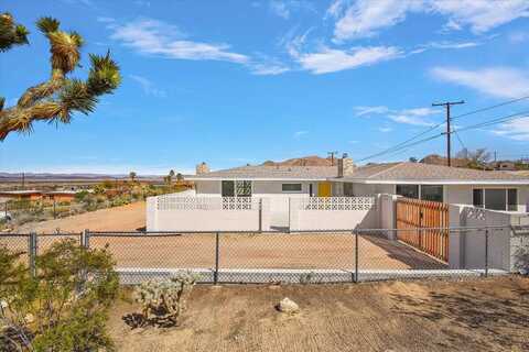 7107 Hillview Road, Joshua Tree, CA 92252