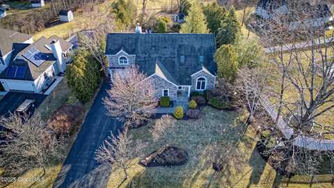 4 Groot Drive, Altamont, NY 12009