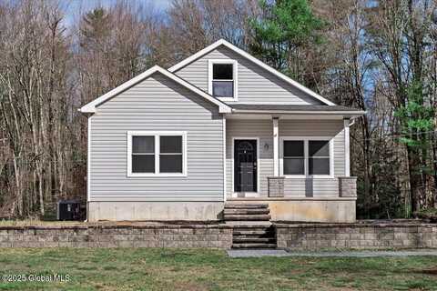 275-A Louden Road, Saratoga Springs, NY 12866