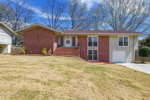 596 Russell Road, Jackson, TN 38301