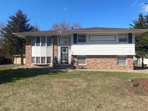 6205 Twana Drive, Urbandale, IA 50322