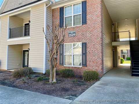 2529 McArthur Landing Circle unit: 101, Fayetteville, NC 28311