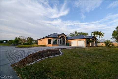 3101 Rustic Lane, North Fort Myers, FL 33917