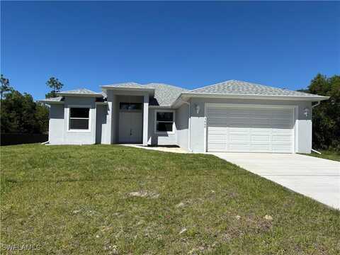 3402 29th Street W, Lehigh Acres, FL 33971