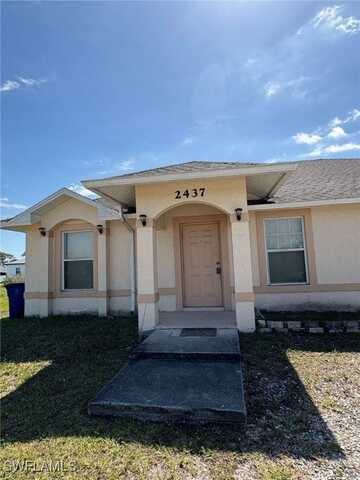 2437 Nobel Avenue S, Lehigh Acres, FL 33973