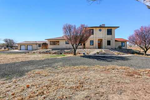 66 Manzano Drive, Los Lunas, NM 87031