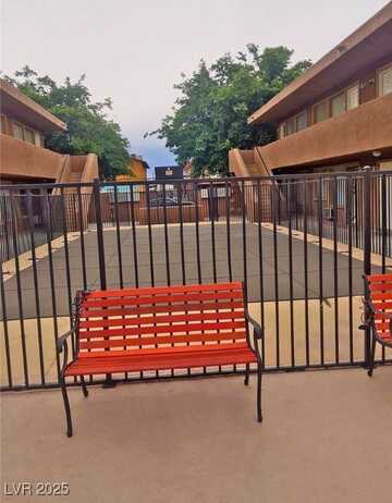 1704 Fairfield Avenue, Las Vegas, NV 89102