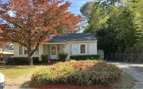 307 Hickory Street, Greenville, NC 27858