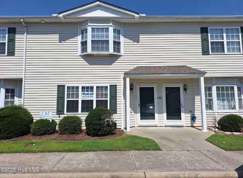 2370 Vineyard Drive, Winterville, NC 28590