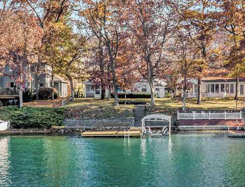470 E Gull Lake Drive, Augusta, MI 49012