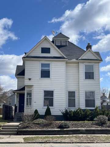 930 Jefferson Avenue SE, Grand Rapids, MI 49507