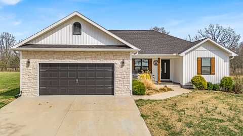 5400 Private Road 1351, Pomona, MO 65789