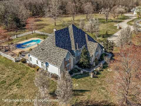 9041 N Country Manor Lane, Fair Grove, MO 65648