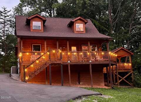 3404 Mattox Cemetery Road, Sevierville, TN 37862