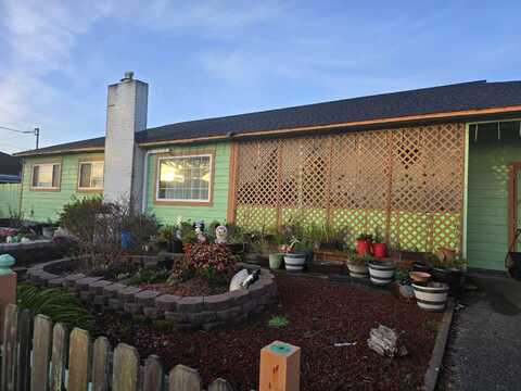 1282 Gainard Street, Crescent City, CA 95531