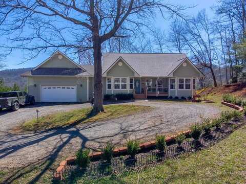 155 Bluebird Cove, Franklin, NC 28734