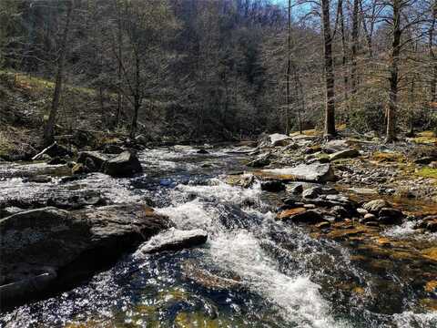 88 Royal Wulff Drive, Cullowhee, NC 28723
