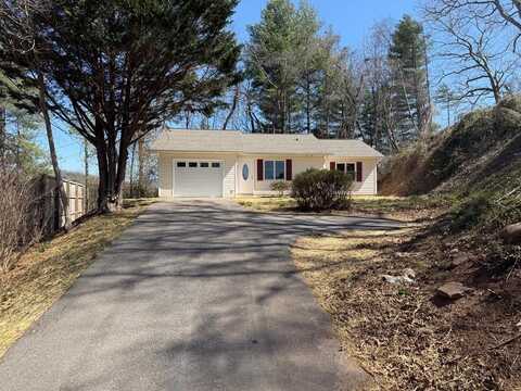 125 Dearmin Terrace, Franklin, NC 28734