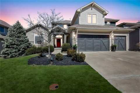 9518 W 164TH Court, Overland Park, KS 66085