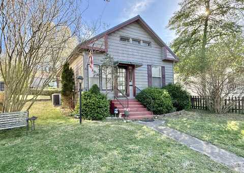 709 WHITTINGTON Avenue, Hot Springs, AR 71901