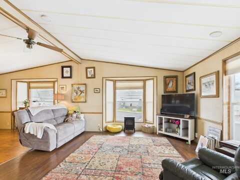 2015 6th Ave, Clarkston, WA 99403