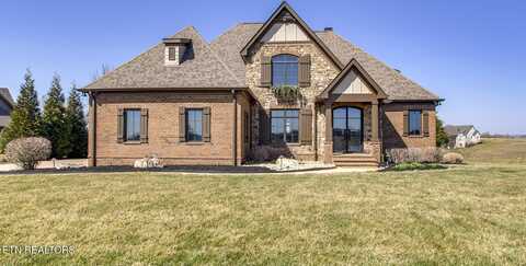 916 Castaway Lane, Lenoir City, TN 37772