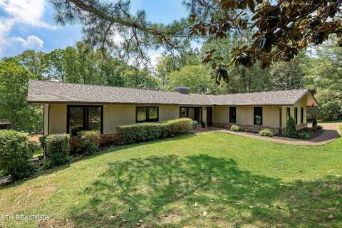 160 Saint Andrews Drive, Knoxville, TN 37934