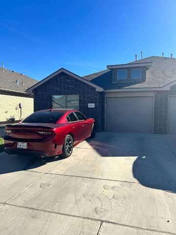 2116 N Jayton Avenue, Lubbock, TX 79403
