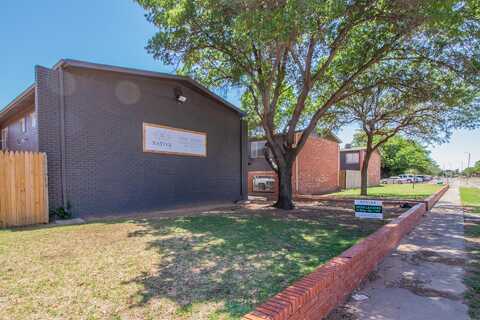 1303 65th Drive, Lubbock, TX 79412