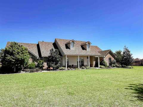 232 Lake Crest Dr, Lawton, OK 73507