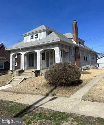 444 FLAMINGO ST, PHILADELPHIA, PA 19128