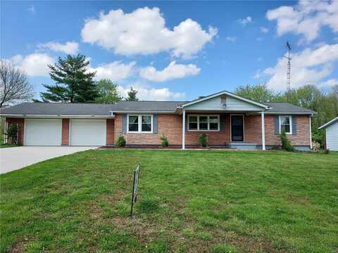 1411 Cardinal, Greenville, IL 62246