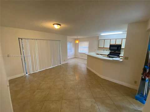 9999 Summerbreeze Dr, Sunrise, FL 33322