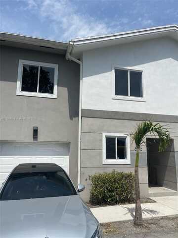 815 NW 3rd Ave, Fort Lauderdale, FL 33311