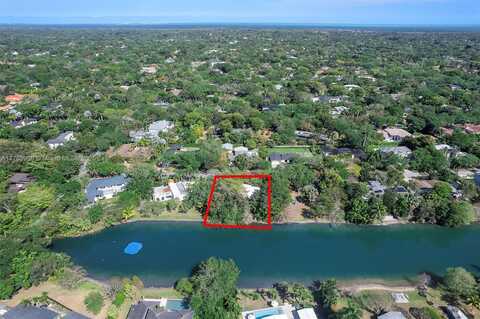 11600 SW 69th Ct, Pinecrest, FL 33156