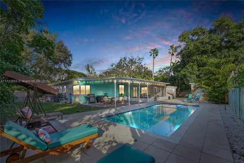 1532 NE 144th St, Miami, FL 33161