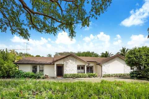 15315 SW 167th St, Miami, FL 33187