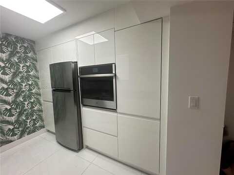20225 NE 34 ST, Aventura, FL 33180