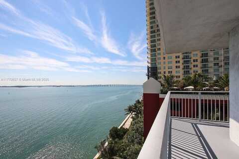 1111 Brickell Bay Dr, Miami, FL 33131