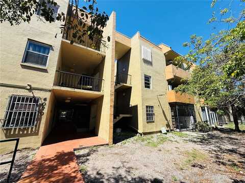 6070 W 18th Ave, Hialeah, FL 33012