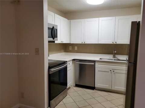 2661 Riverside Dr, Coral Springs, FL 33065