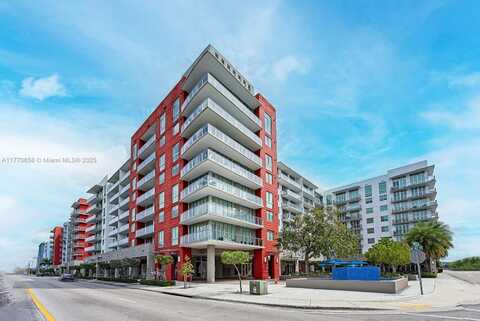 7825 NW 107th Ave, Doral, FL 33178